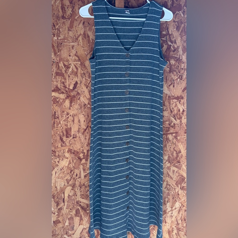 Old Navy Grey Striped Button Down Sleeveless Maxi Dress